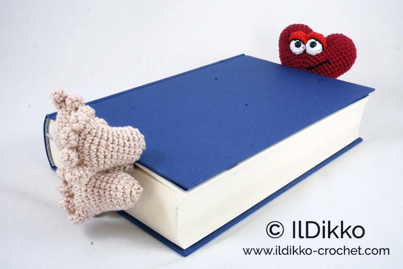 Amigurumi Pattern Valentine Bookmark English Version image 3