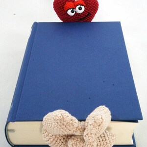 Amigurumi Pattern Valentine Bookmark English Version image 2