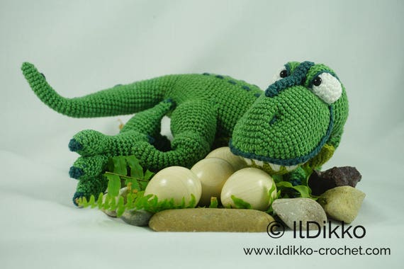 5 Roarsome Dinosaurs Happy Chenille Amigurumi Book – Stix