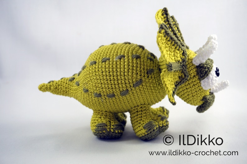 Amigurumi Pattern Trevor the Triceratops English Version 画像 10