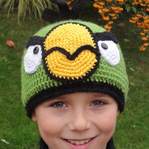 Hat Crochet Pattern Green Birdy Beanie Hat English Version image 2