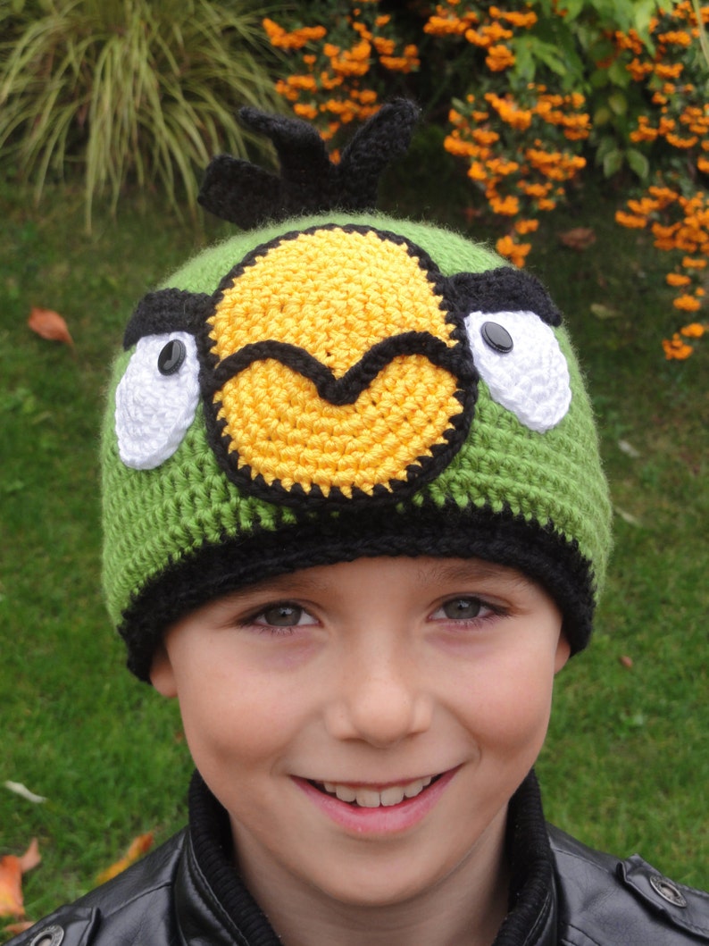 Hat Crochet Pattern Green Birdy Beanie Hat English Version image 2