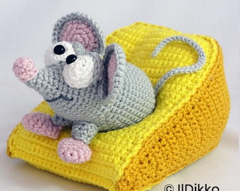 Amigurumi Tier Häkelanleitung – MANFRED die Maus mit Riesenkäse Digitale Häkelanleitung von IlDikko – Deutsche Anleitung PDF