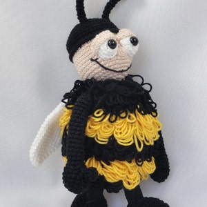 Amigurumi Pattern Barnaby the Bumblebee English Version image 3