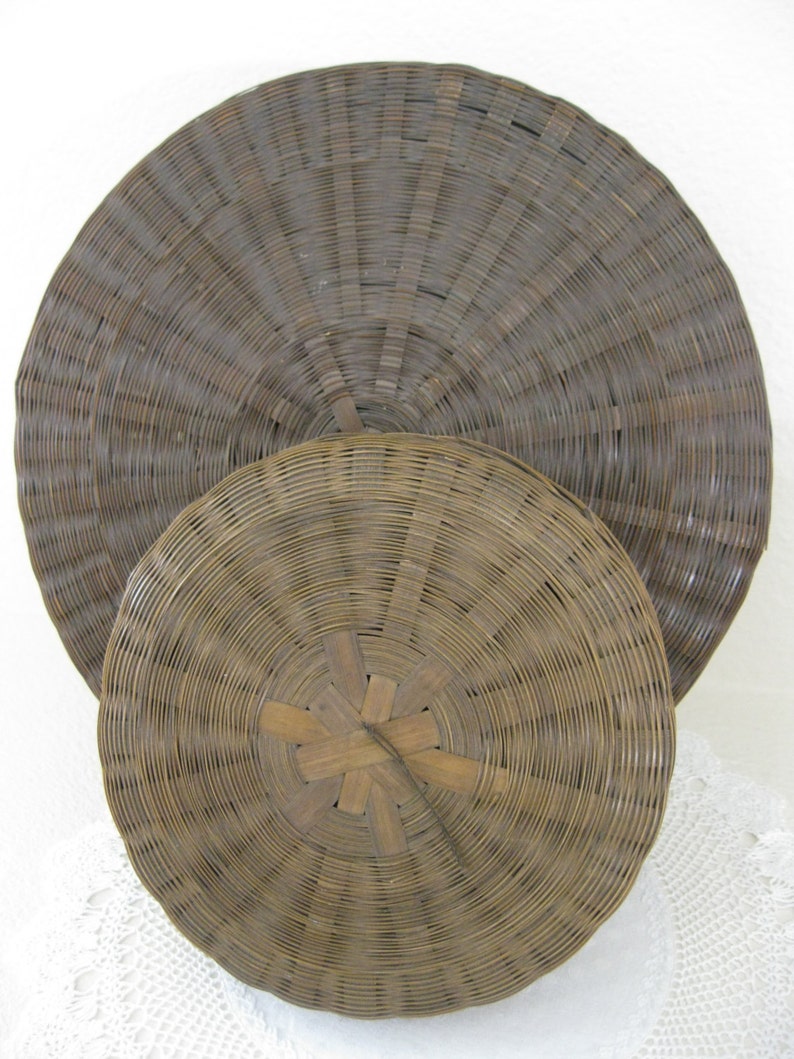 Two Seminole Indian Pine Needle Baskets with Lids 1960s Etsy