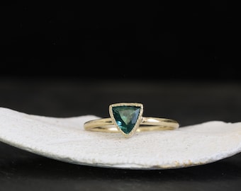 Green Tourmaline 14k Gold Ring, Trillion Cut, October Birthstone