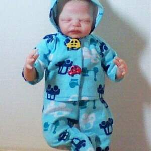 Hooded Sleeper