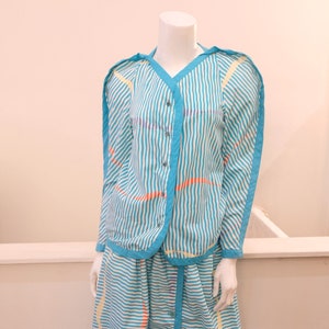 1980&#39;s Vintage WOMENS&#39; Jeanne Marc 2 Piece Jacket and Semi Full Pleated Skirt Turquoise White Cotton Set XXS