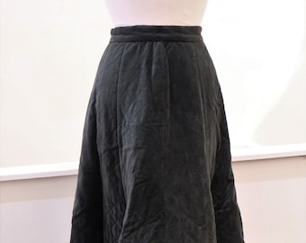 1970's Vintage Quilted Cotton Velvet Hostess Maxi Skirt-Modern Size 4-Forest Green Zipper Back 26" waist Great For Formal, Party or Work!