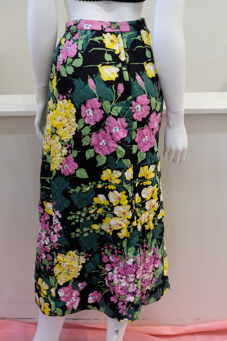 1970's Vintage Quilted Cotton Bright Floral Maxi Skirt-Modern Size 4 Waist 26Yellow, Green, Purple & Black Super Cute Hostess Party Wear image 5