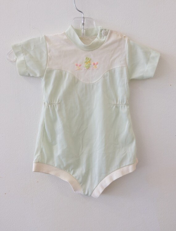 1970's Vintage Baby Unisex Nylon Pale Mint Green … - image 3