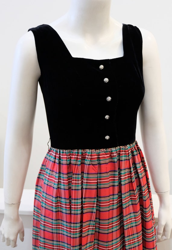 1970's Vintage Christmas Red Plaid Holiday Taffeta Maxi Gown size 0 2 with Black Velvet Sleeveless Bodice Magical Party Wear w / Rhinestones