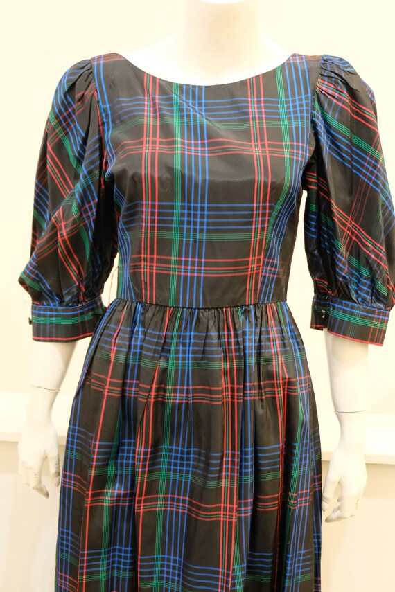 1980's Vintage Plaid Taffeta Party Dress Lanz Ori… - image 3