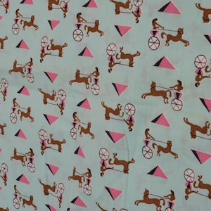 1950&#39;s Vintage Bright Colored Turquoise Novelty Print of Gladiators Cart & Horse Dress Cotton Fabric with Roman Chariots! 5.5 yards by 34&quot;