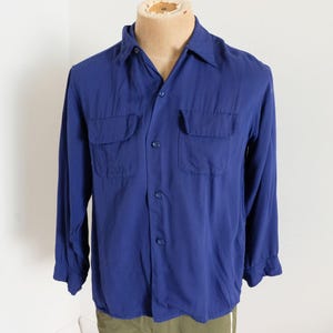 1940's vintage blue patch pocket gaberdine mens shirt Large Short Sleeved