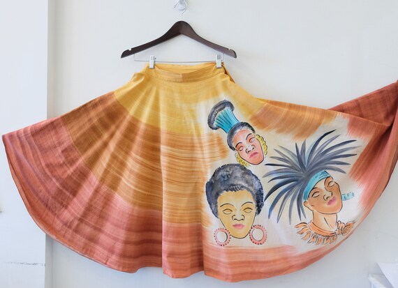 1940's Vintage Wrap Skirt with Novelty Print of B… - image 5