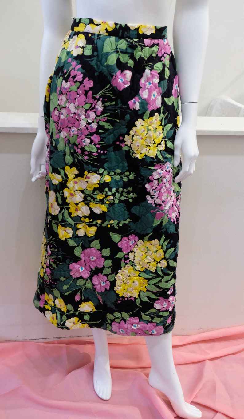 1970's Vintage Quilted Cotton Bright Floral Maxi Skirt-Modern Size 4 Waist 26Yellow, Green, Purple & Black Super Cute Hostess Party Wear image 3