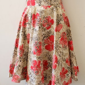 1940's Vintage Red Pink Gold Floral Bias Full Skirt Cotton Novelty Print Skirt with Front Yoke Waist Band 24 waist Perfect For a Picnic image 7