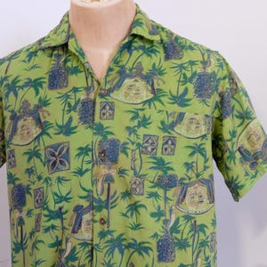 1960&#39;s Vintage Mens Verdant Green Pineapple Palm Tree Cotton Hawaiian Tropical Tiki Shirt  MADE IN HAWAII a roomy medium