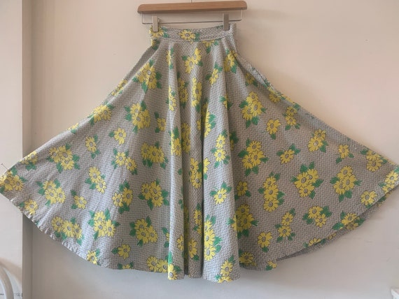 1940's Vintage Yellow Floral Cotton Circle Skirt-… - image 3
