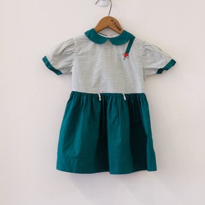 1950&#39;s Vintage Little Girls Dress Green Cotton Striped Green White Bodice Peter Pan Collar Puff Sleeves Gathered skirt  & detail on bodice