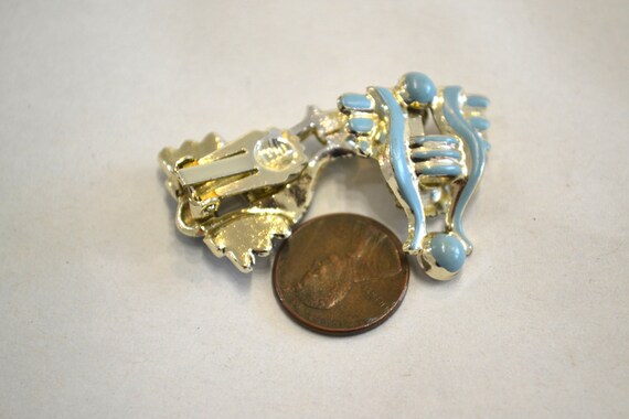 1950's Vintage Gold and Sky Blue Enamel Clip On E… - image 4