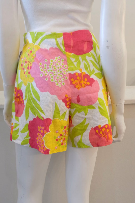 2000's Vintage LIlly Pulitzer Shorts-28" Waist Mo… - image 5