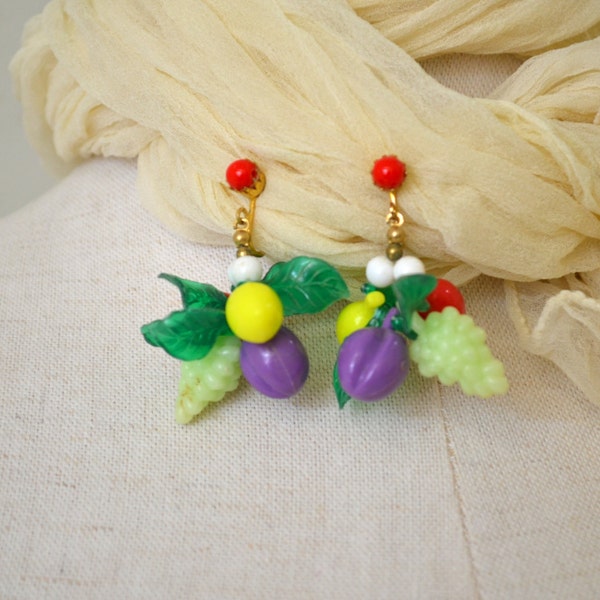 1950's Vintage Plastic Fruit Dangle Drop Clip On Earrings - Mid Century Copacabana Cluster Fabulous Clipons Summer Fun Novelty Kitschy