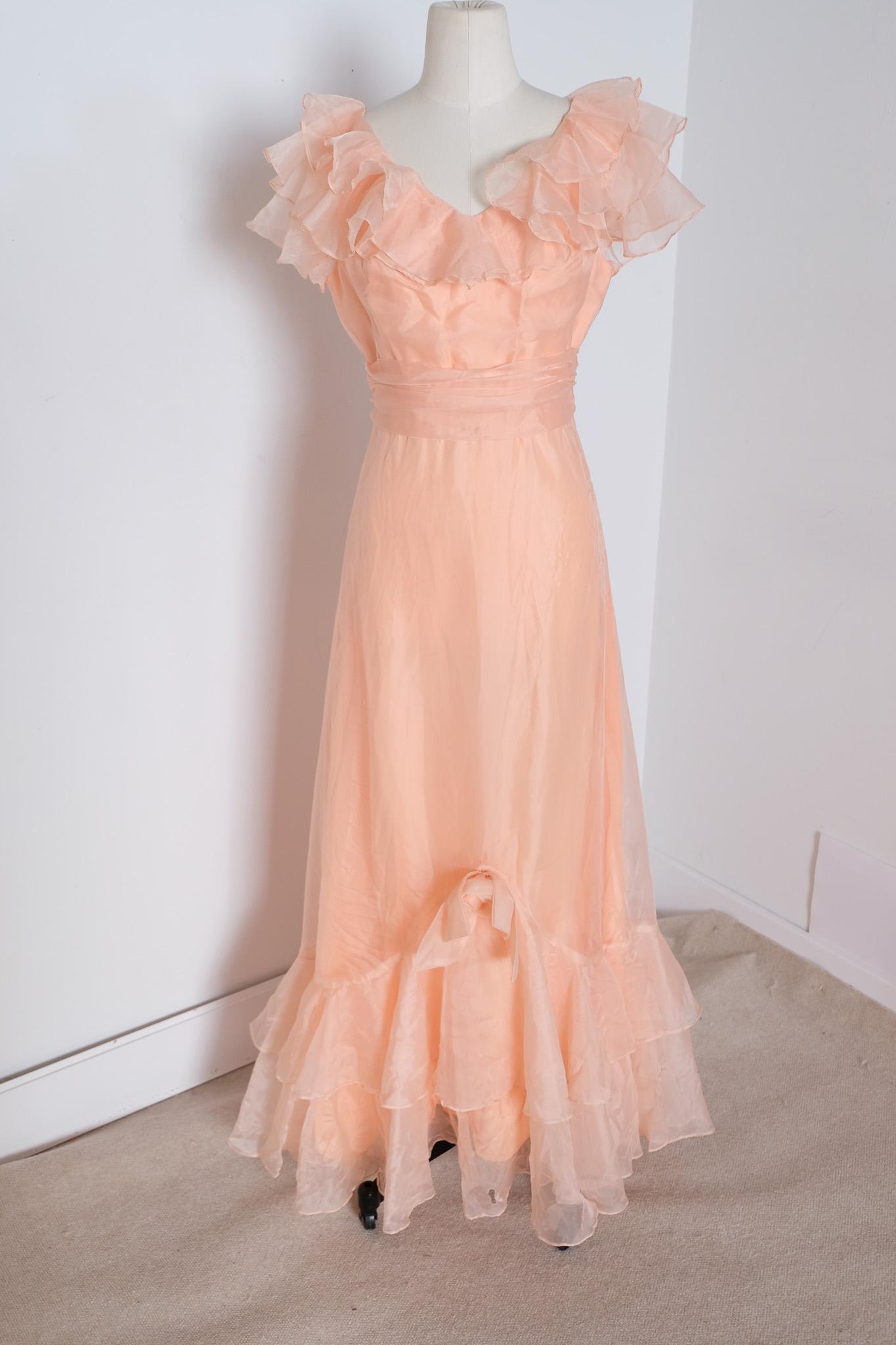 open lace back dress Amazon.com: Long Sleeve Tulle Prom Dresses for Women Ball Gown Wedding  Dresses V Neck Formal Evening Gowns Tangerine Size 8 : Clothing, Shoes &  Jewelry