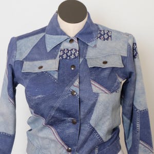 1970&#39;s vintage patchwork denim jean jacket snap buttons flap chest pockets super fly cute autumn or spring coat