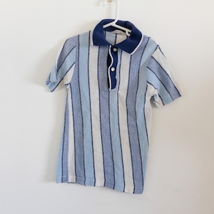 1950&#39;s Vintage Little Kids Mod Stripe Cotton Knit Short Sleeve Polo Shirt w/ Rib Knit Collar Blue White size 12 Wonder Knits leisure wear