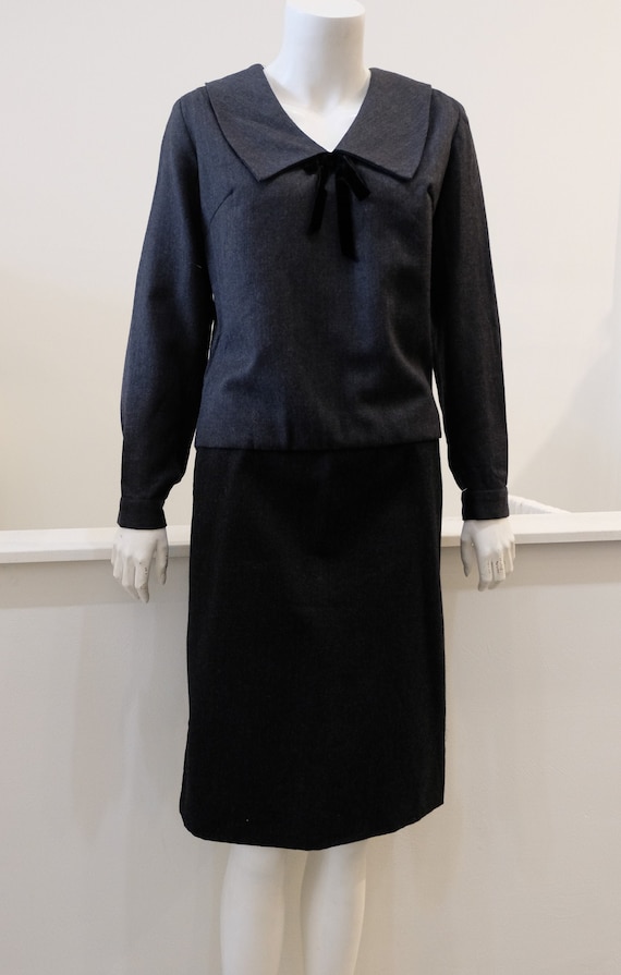 1960's Vintage Grey Wool Flannel Set / Suit with Sailor Style Blouse & pencil skirt Mod English Coed Vibe Set 24" waist A "Maggie Stover"