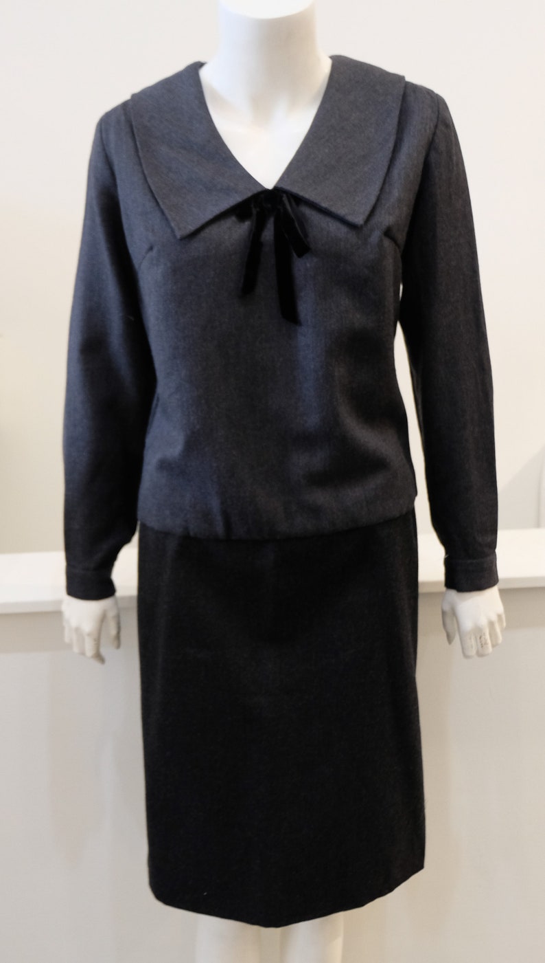 1960's Vintage Grey Wool Flannel Set / Suit with Sailor Style Blouse & pencil skirt Mod English Coed Vibe Set 24" waist A "Maggie Stover" image 8