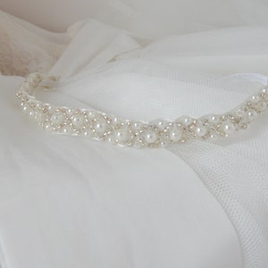 Baby Strass Tiara, Haarband für die Taufe, Spitze und Perle off white Stirnband für besonderen Anlass, Baby Mädchen Tiara, Bild 4