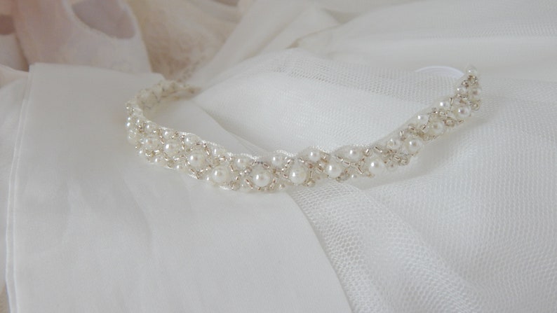 Baby Strass Tiara, Haarband für die Taufe, Spitze und Perle off white Stirnband für besonderen Anlass, Baby Mädchen Tiara, Bild 5