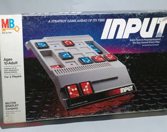 Input Strategy Game - Milton Bradley 1984 (read description)