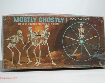 Mostly Ghostly! Game - Cadaco 1975 COMPLETE