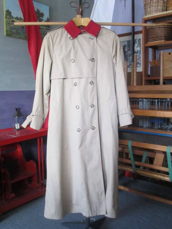 Vintage London Fog Coat/Woman's London Fog/Tan Tre