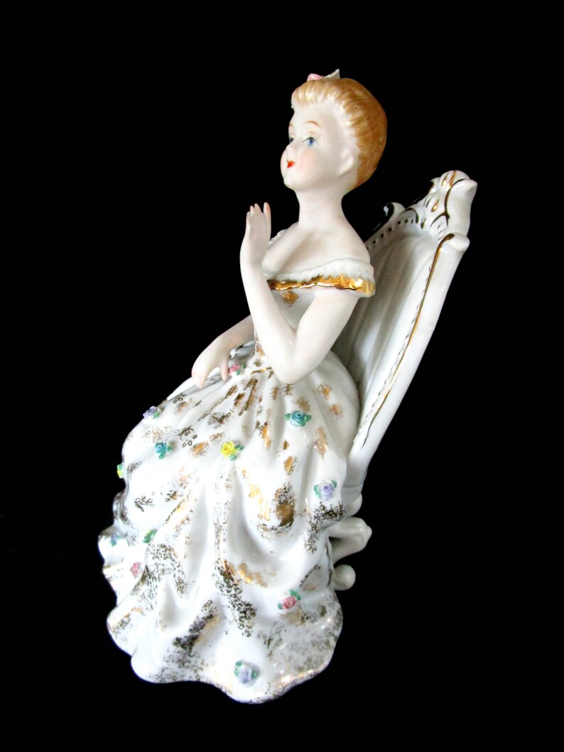 Mid Century Figurine, Made in Japan, Woman in Flowered Dress, Sweet 16, Birthday Present, Vintage Gift Bild 5