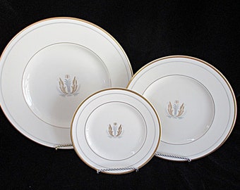 Syracuse Governor Clinton China Set, Replacement Plates, Dinner Plates, Salad or Bread Plates, Gold Silver Crest, Gold Trim, Your Choice