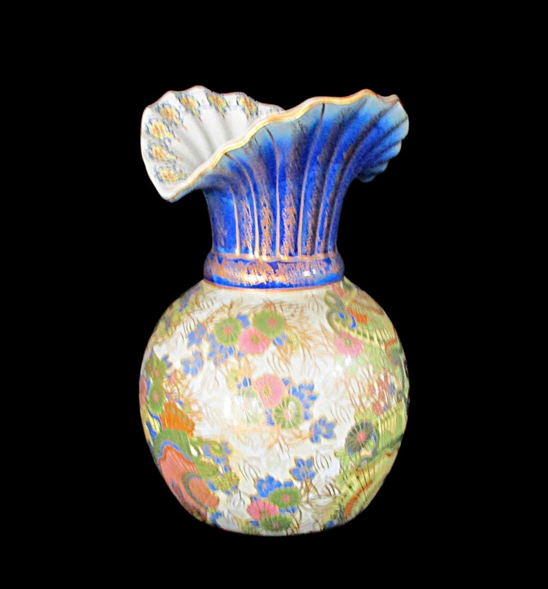 Large Asian Vase, Melon Base, Flared Ruffled Neck, Colorful on Creamy White Background, 16 by 10, Wedding Gift zdjęcie 2