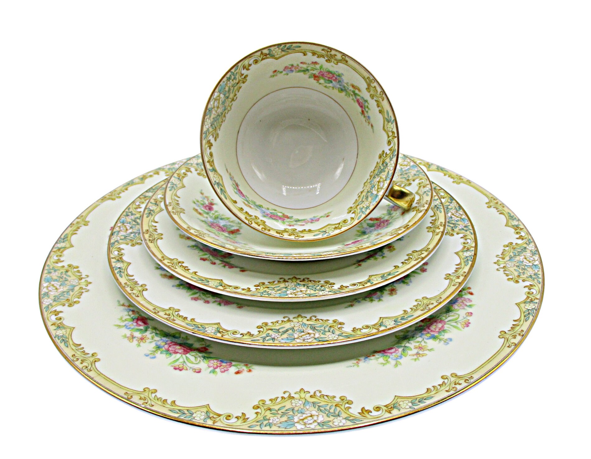 Noritake Colorwave Coupe 16 Pc. Dinnerware Set, Service for