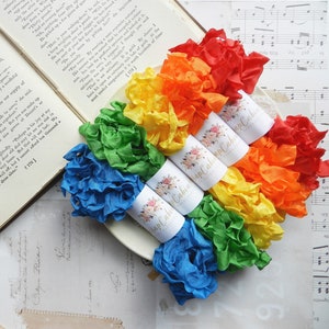 Seam Binding Set / Crinkled / 25 Yards / Bundles / Curly Ribbon / True Blue, Spring Green, Daisy, Orange, Rose / Rainbow Ribbon Gift Set