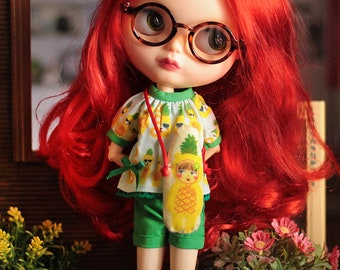 Pineapple Frutoso Blythe Outfit, shirt, shorts and mini bag