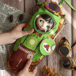 Bolso Neo Blythe Steampunk Kiwi Frutoso, portador de muñeca Blythe