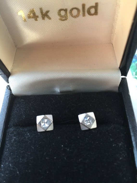 14K gold studs with AAA Zirconia