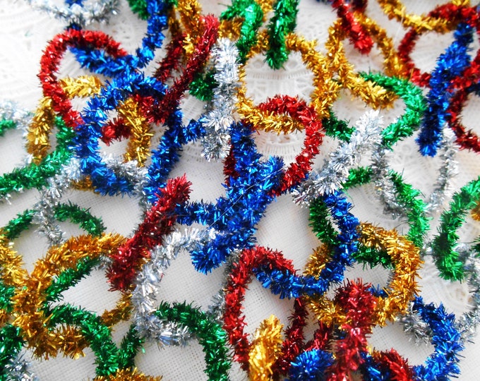 Vintage Metallic Tinsel Chain Link Christmas Garland, 10 Plus Feet of