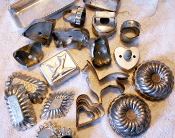 Very Vintage Collection of 24 Vintage Tin Jello or Jelly Molds, Kreamer Biscuit, Cookie and Candy Cutters, Frog, Wolf, Chicken, Bird & Lion