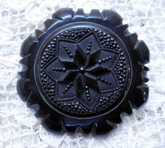 Antique, Carved Black Jet Mourning Jewelry Brooch… - image 2