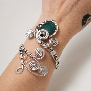 Green Emerald Cuff Bracelet, Silver Bracelet For Women, Gemstone Cuff Bracelet, Wire Wrap Bracelet, Green Stone Bracelet Adjustable Bracelet